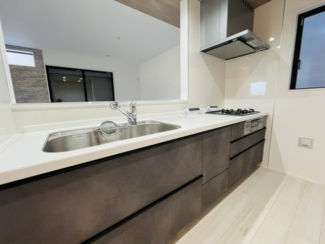 【キッチン】 | 熊谷市上之3期　GRAFARE　新築戸建　全2棟　2号棟