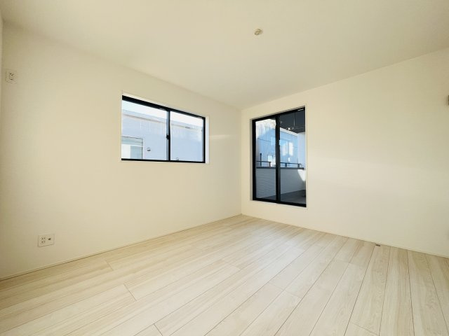 【寝室】 | 熊谷市上之3期　GRAFARE　新築戸建　全2棟　2号棟