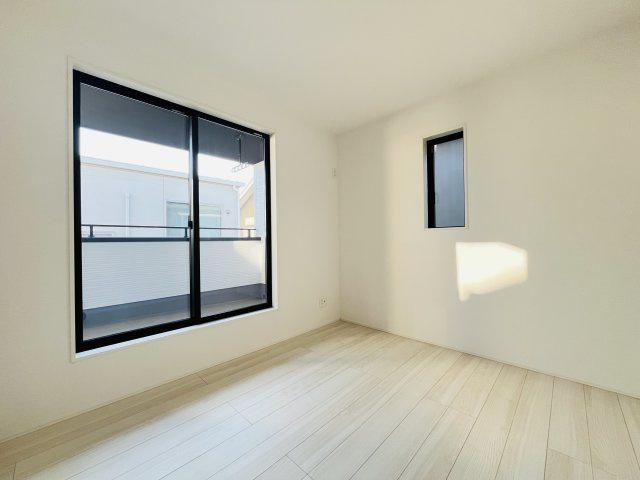 【洋室】 | 熊谷市上之3期　GRAFARE　新築戸建　全2棟　2号棟