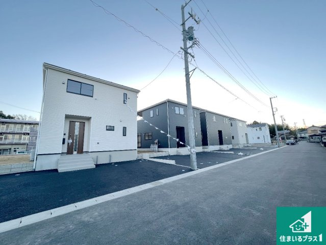 亀山市羽若町　第1期　新築一戸建ての外観|お客様に長く安心して住んでいだだける事にこだわった家づくり！住んでからのアフターサービスにもしっかりと取り組んでいます！