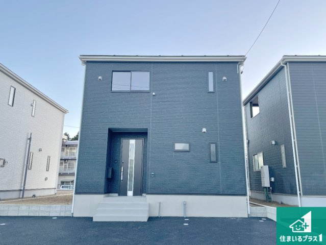 亀山市羽若町　第1期　新築一戸建ての外観|安心の10年保証！外観を美しく保ち、雨水で汚れを落とします！気になることがありましたら、お気軽にお問い合わせください！