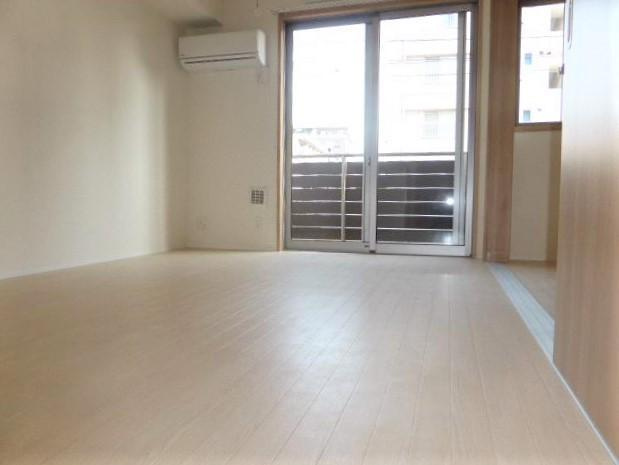 サクラテラスの居間・リビング