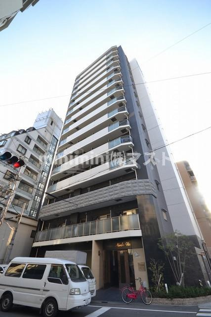 プレサンス難波ヴィータの外観