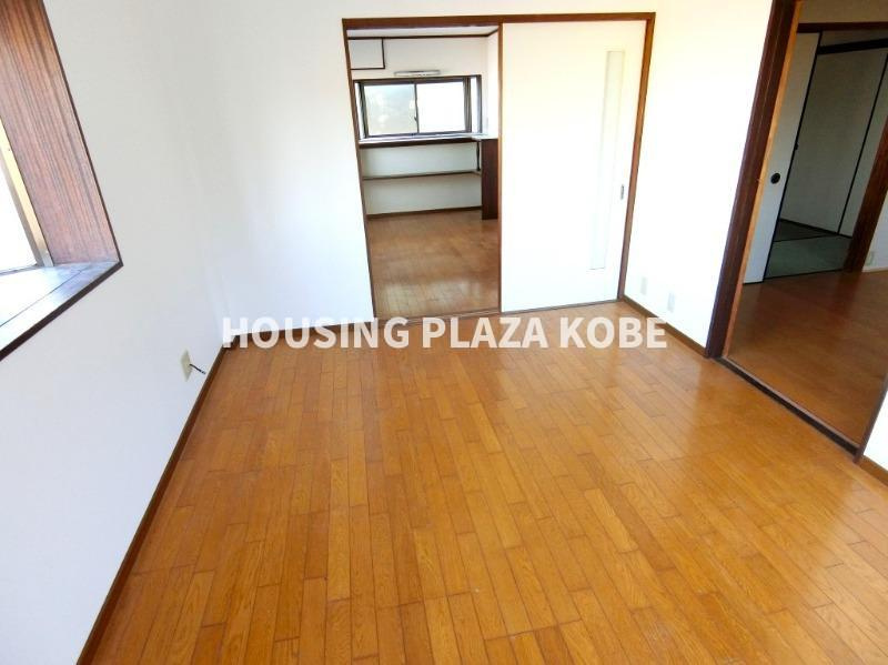 パークヒルⅤの内装|二階の洋室６帖