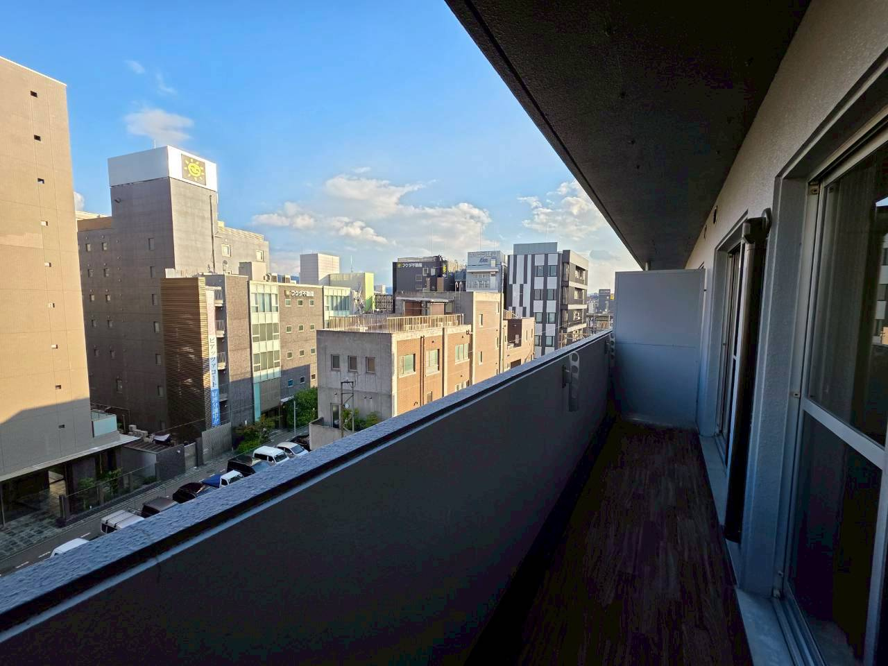 フクダ不動産八木駅前マンションのバルコニー|風通し良好なバルコニー
