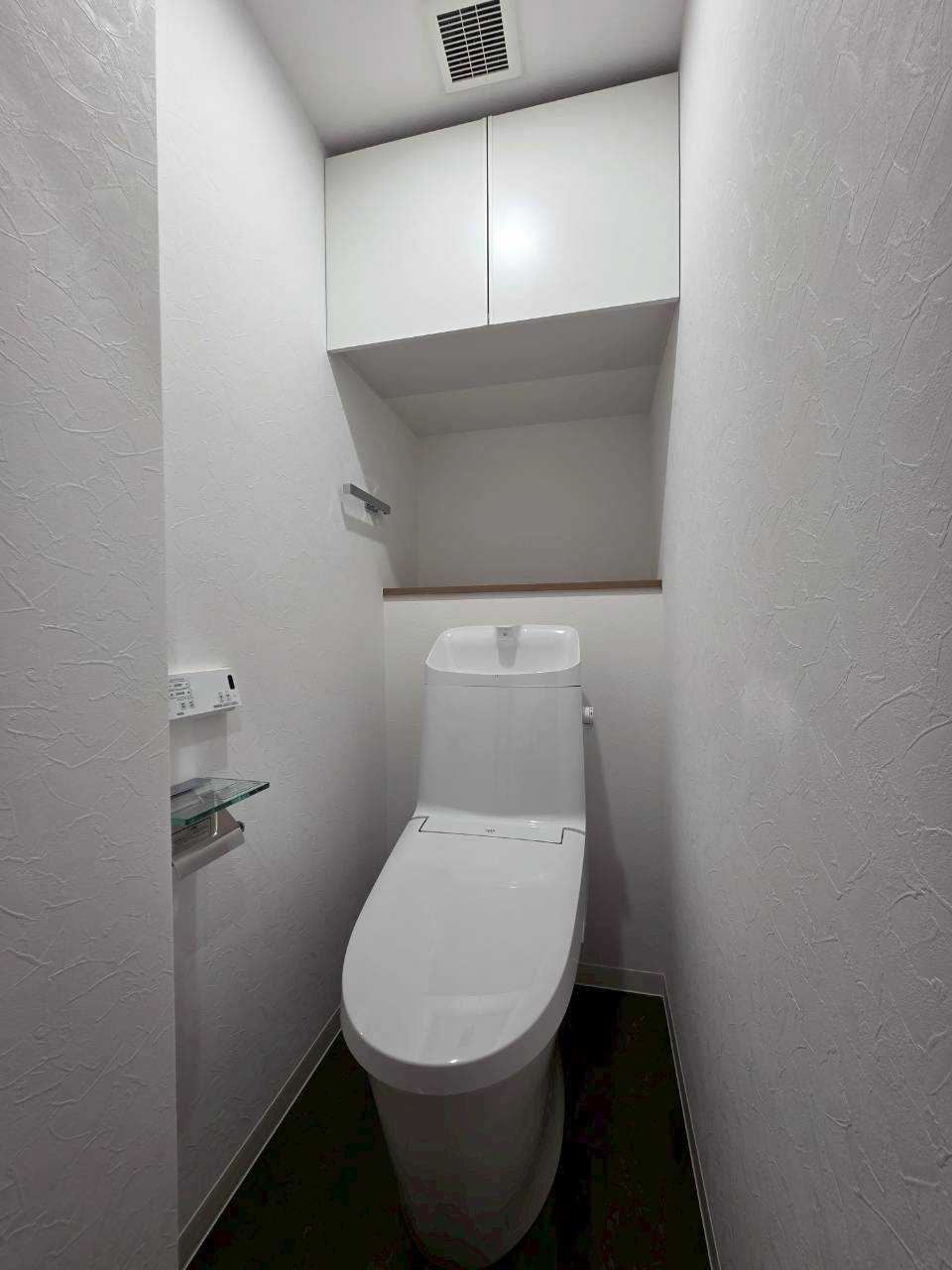 フクダ不動産八木駅前マンションのトイレ|温水洗浄機能付き便座　