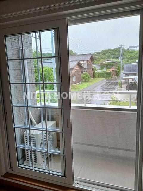 ア・ラ・モード　Ⅱのバルコニー|バルコニーから明るい日差しが差し込みます☆