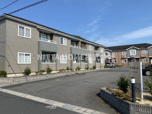 ア・ラ・モード　Ⅱの外観パース|外部物置を完備しています(^^)