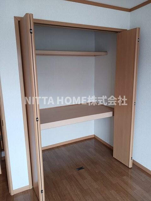 ア・ラ・モード　Ⅱの収納|幅広のクローゼットで収納力ＵＰ(*^^*)