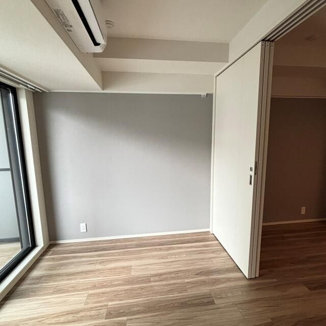 パークアクシス新宿百人町の洋室