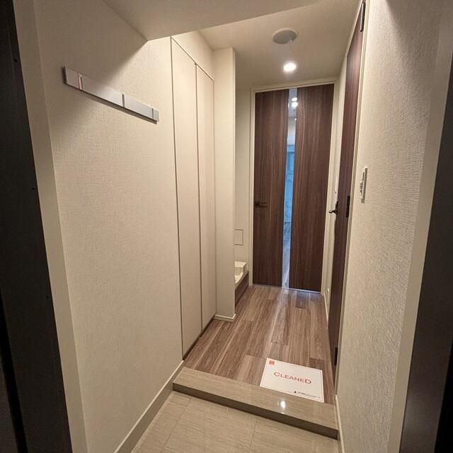 パークアクシス新宿百人町の玄関