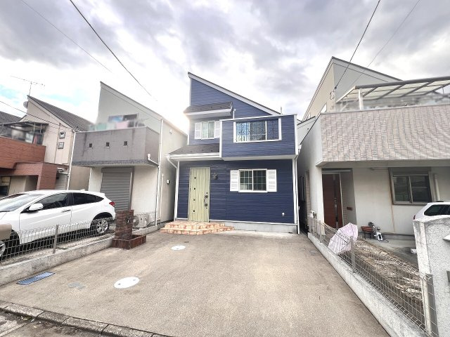 【外観】 | 練馬区南田中1丁目　中古一戸建住宅　（成増店） | 教育施設と商業施設が充実