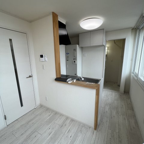 瀬戸ビルの居間・リビング