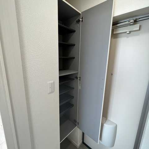 瀬戸ビルの収納