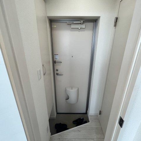 瀬戸ビルの玄関