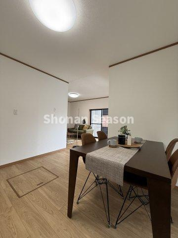 【居間・リビング】 | 食事をするダイニングとくつろぎスペースの使い分けがしやすいLDK◎