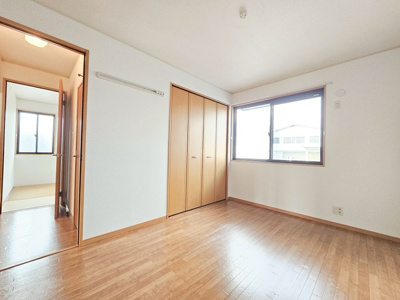 【寝室】 | リヴィエールA