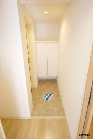 メインステージ西天満T’ｓSQUARE　仲介手数料無料の玄関