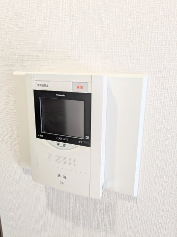 ダイアパレス八広花水木通りトリニティの防犯設備|～TVモニター付きインターフォン写真～