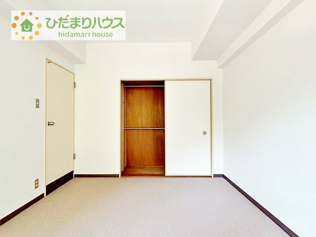 【収納】 | パシフィック我孫子グリーンタウン１８号棟 | 収納は横開きクローゼット！
しまった物の出し入れも楽々です(^^)