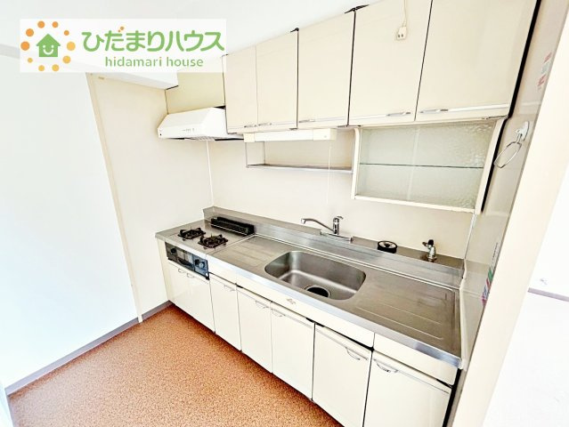 【キッチン】 | パシフィック我孫子グリーンタウン１８号棟 | 広々としたキッチンです♪
