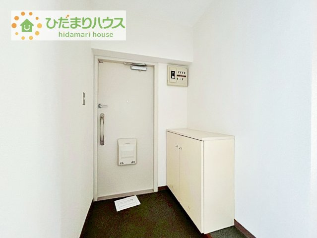 【玄関】 | パシフィック我孫子グリーンタウン１８号棟 | シューズボックスございますので、玄関回りをすっきり見せる事が出来ます！