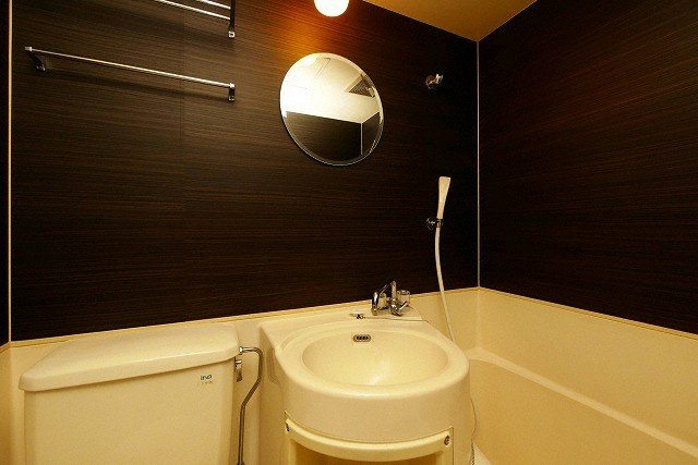 ソシオコート難波の浴室