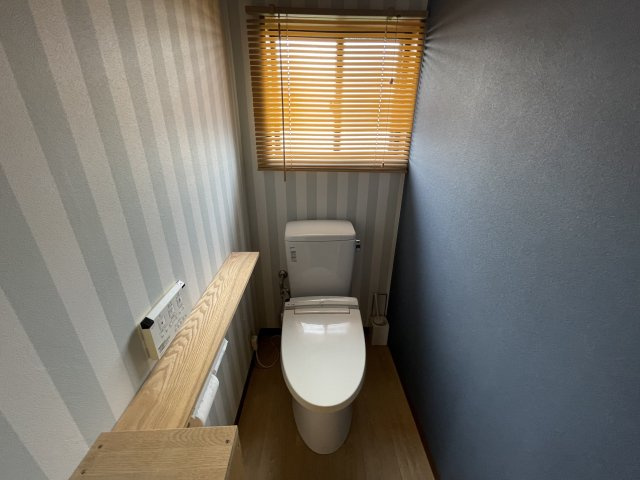 【高松市十川東町】住居・倉庫付き事務所のトイレ|トイレも気になるポイント