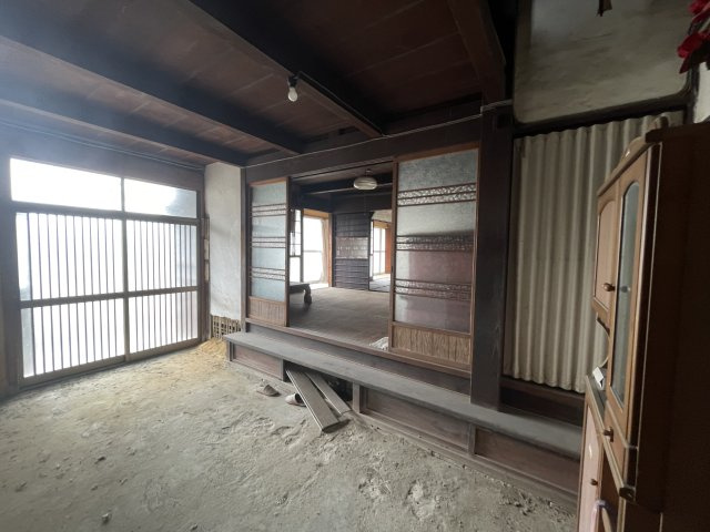 【坂出市林田町】街も、海も、山も、そっと近くに。少し静かな戸建て。の玄関|玄関です