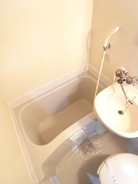 ミュゼ花隈の浴室