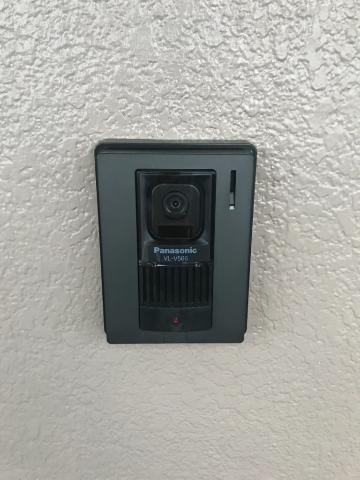 エクセレンス戸田公園のセキュリティ|カメラ付インターホン