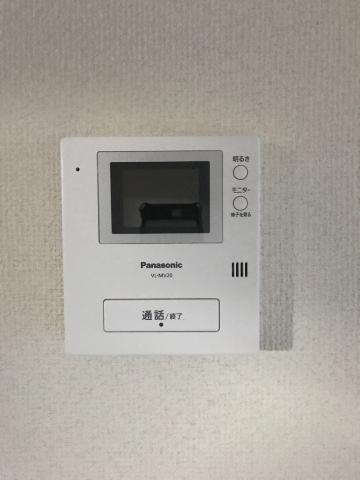 エクセレンス戸田公園のセキュリティ|カメラ付インターホン