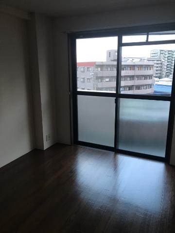 エクセレンス戸田公園の内装|洋室6帖