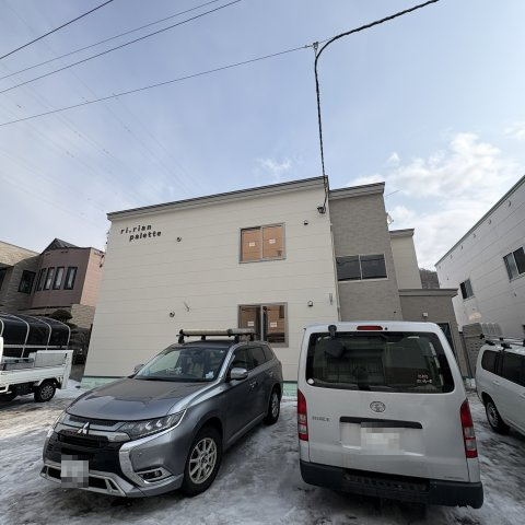 ri.rian paletteの外観