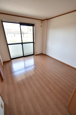 【洋室】 | パル新谷壱番館