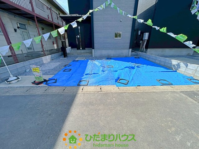 久喜市南７期　新築一戸建て　02　グラファーレの駐車場|2026/3/7　撮影