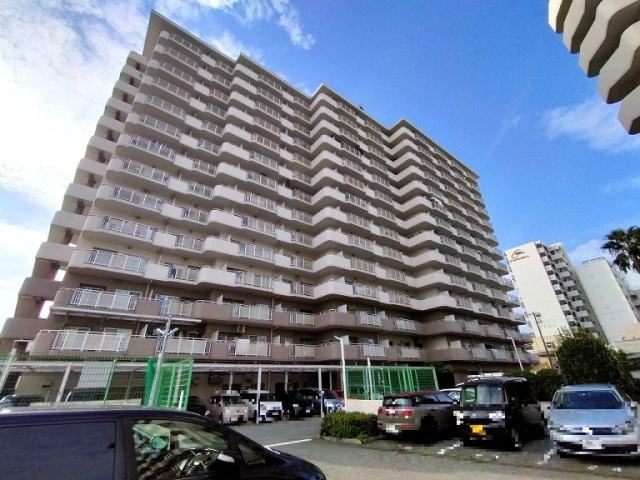 神戸市兵庫区西出町１丁目の賃貸マンションの外観