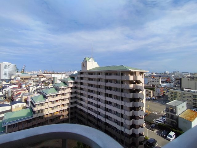 神戸市兵庫区西出町１丁目の賃貸マンション