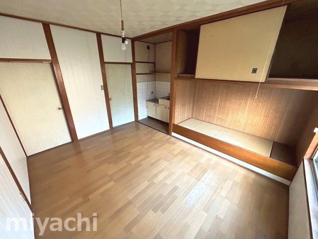 山田荘庫の間取り