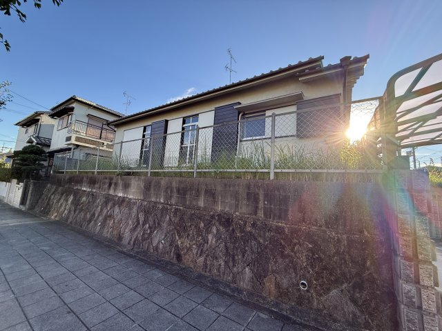 粟生新家　戸建住宅