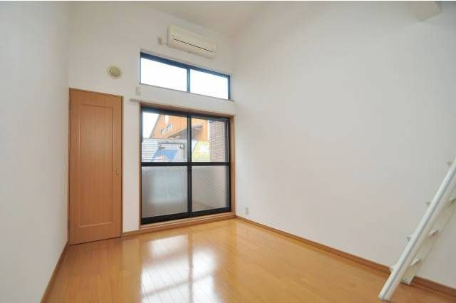 アゼリア吉塚の居間・リビング