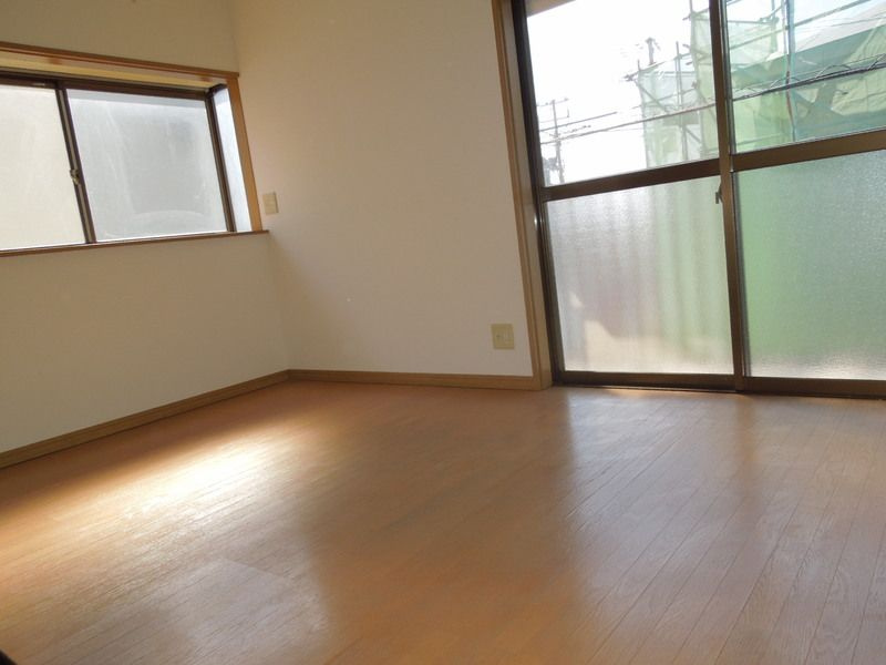 大谷ハイツの居間・リビング