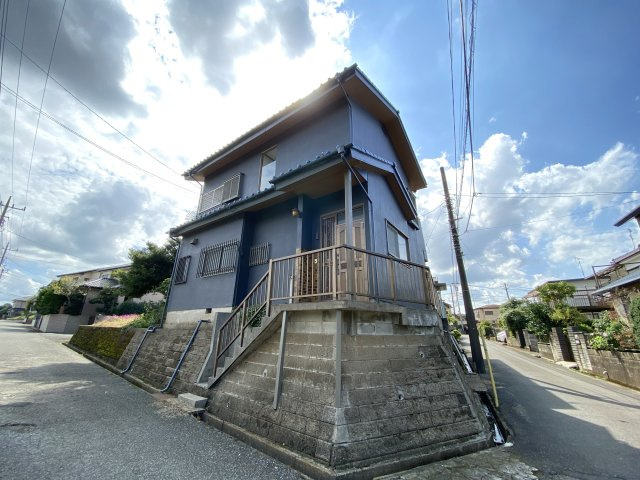 八街市八街ろ111中古建住宅