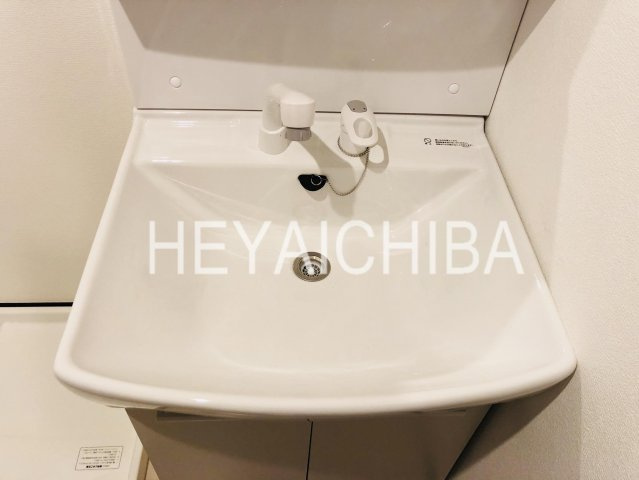 ヘリオドールの洗面所