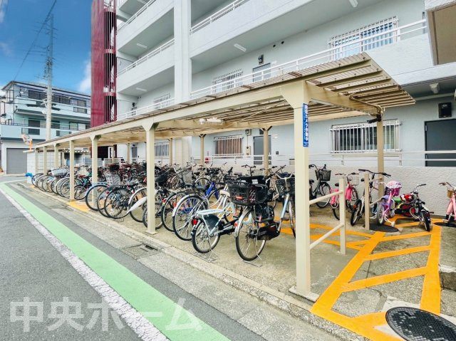 新小岩サマリヤマンションの駐輪場|【自転車置き場】最新の空き状況や費用などの詳細は担当スタッフまでお問い合わせください。