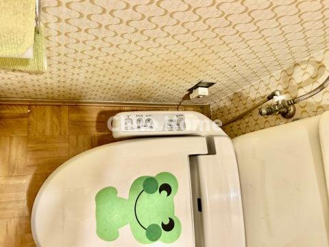 新小岩サマリヤマンションの内装|【ウォシュレット】清潔に使いたいお手洗いには最適な設備です。もちろんウォームレットも標準装備です。