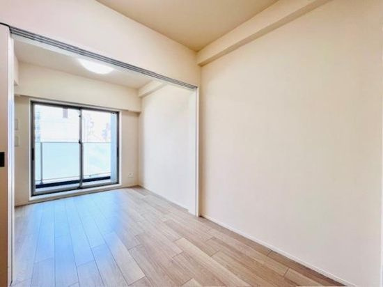 Ｂｒｉｌｌｉａ　ｉｓｔ　両国