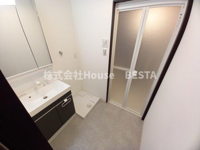 Maison Lumiereの洗面所