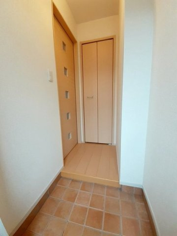 ビスキー　ローズの玄関