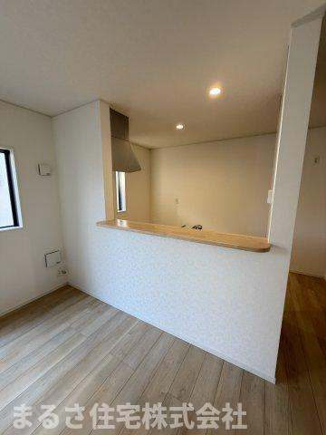 熊野第５　２号棟の居間・リビング